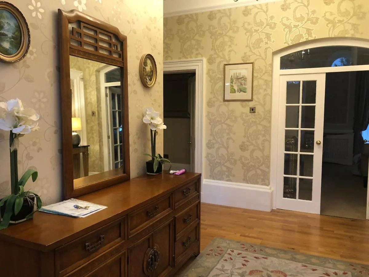 50A Clifton Garth Apartment York