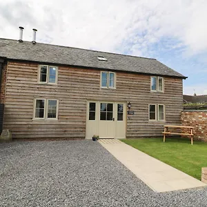  Holiday home Joiners