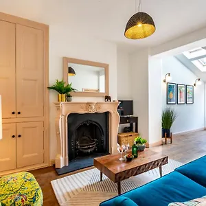  Holiday home 8 Kyme Street